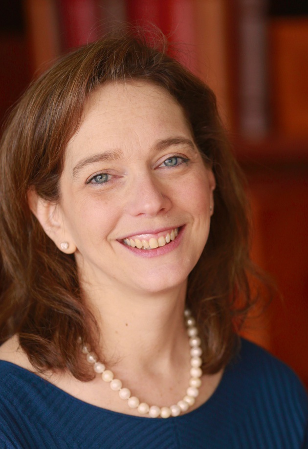 Professional photograph of Concierge Doctor Shari Midoneck